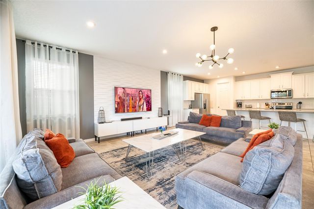 8900 CAROLINE BAY COURT, Kissimmee, FL 34747