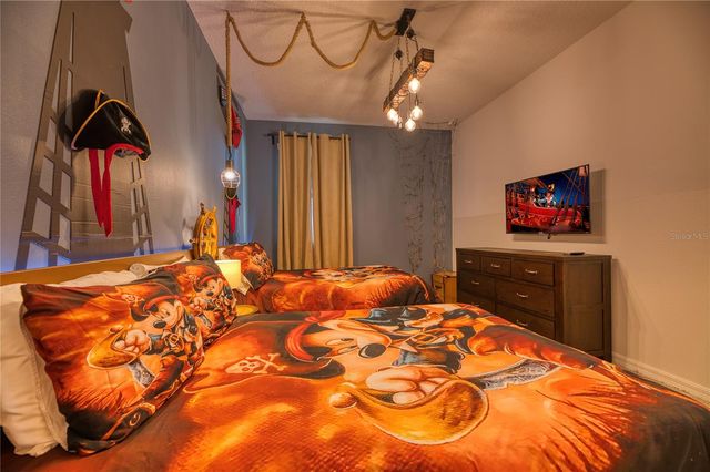 8900 CAROLINE BAY COURT, Kissimmee, FL 34747