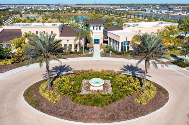 8900 CAROLINE BAY COURT, Kissimmee, FL 34747