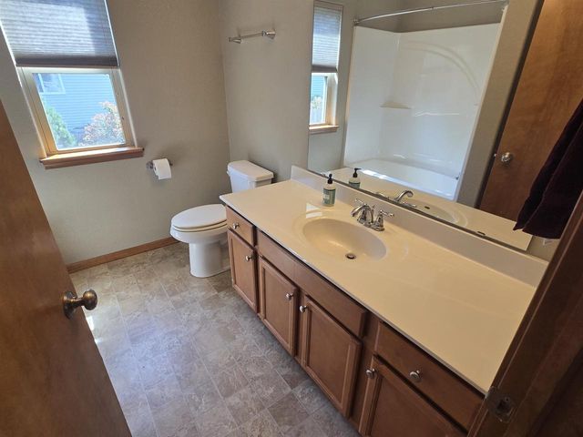 355 Rosewood Avenue, Lake Mills, WI 53551