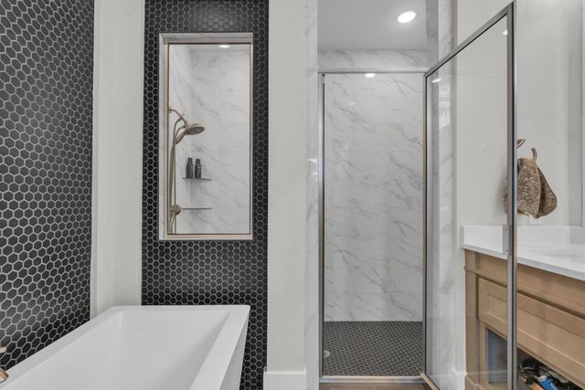 423 N Hillary Step Place, Montgomery, TX 77316