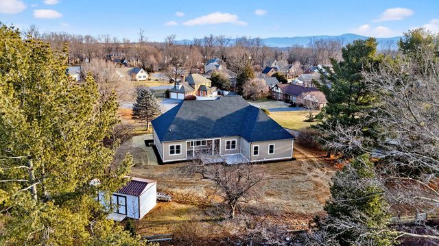 416 PELHAM CV, Waynesboro, VA 22980