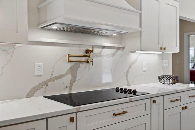 416 PELHAM CV, Waynesboro, VA 22980