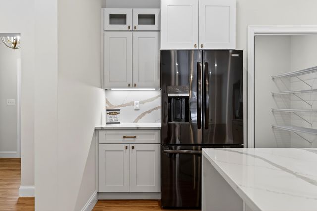 416 PELHAM CV, Waynesboro, VA 22980