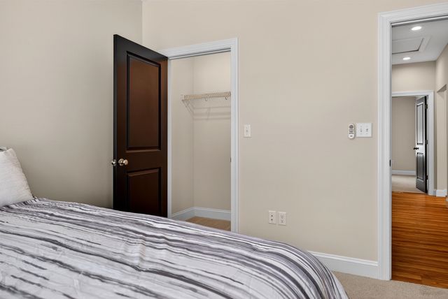 416 PELHAM CV, Waynesboro, VA 22980