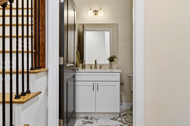 416 PELHAM CV, Waynesboro, VA 22980