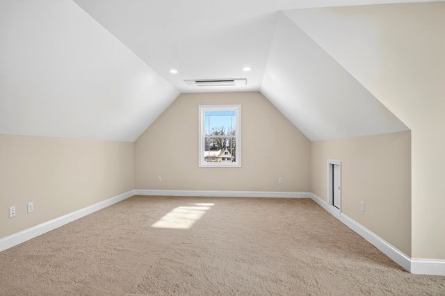 416 PELHAM CV, Waynesboro, VA 22980