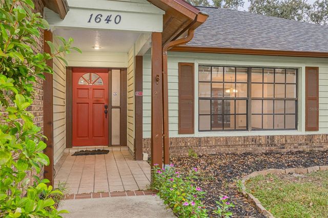 1640 COUNTRY LANE, Dunedin, FL 34698