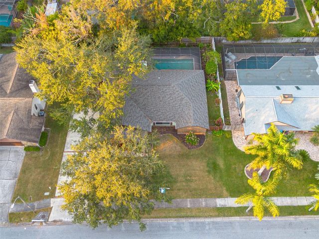 1640 COUNTRY LANE, Dunedin, FL 34698