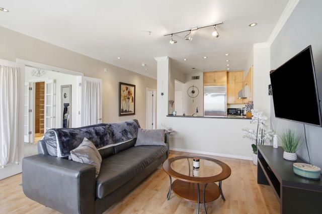 97 E Saint James Street 57, San Jose, CA 95112