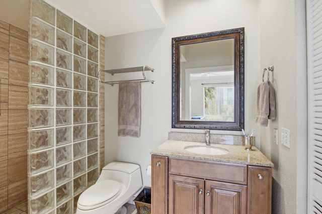 97 E Saint James Street 57, San Jose, CA 95112