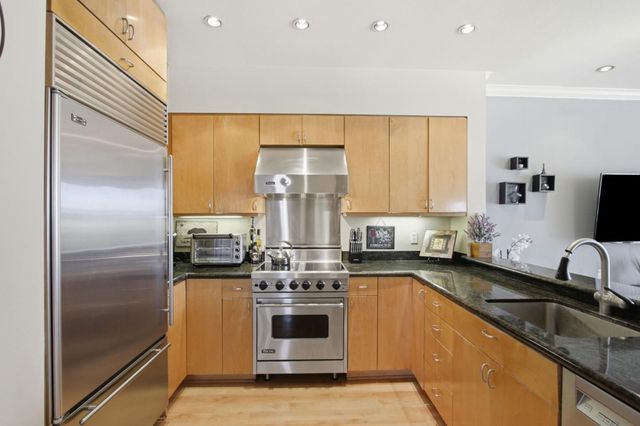 97 E Saint James Street 57, San Jose, CA 95112