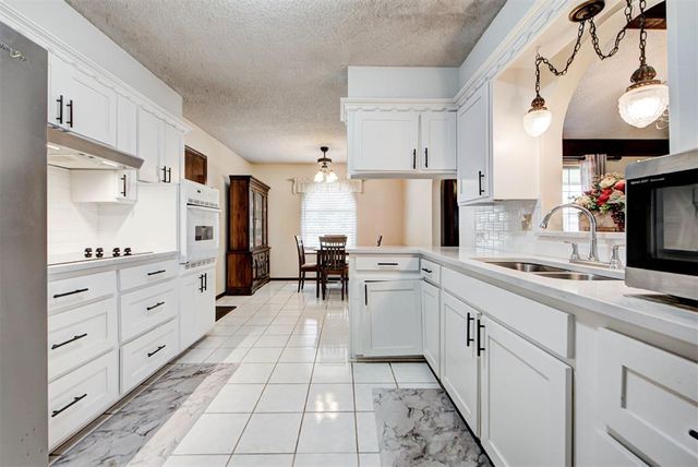 3109 N Alexander Lane, Bethany, OK 73008