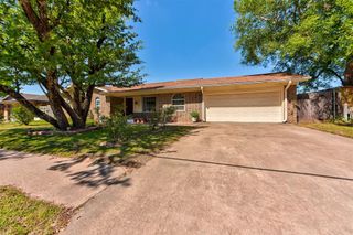 3109 N Alexander Lane, Bethany, OK 73008