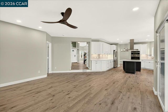 4880 Discovery Pt, Discovery Bay, CA 94505