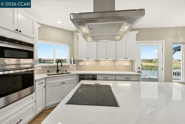 4880 Discovery Pt, Discovery Bay, CA 94505