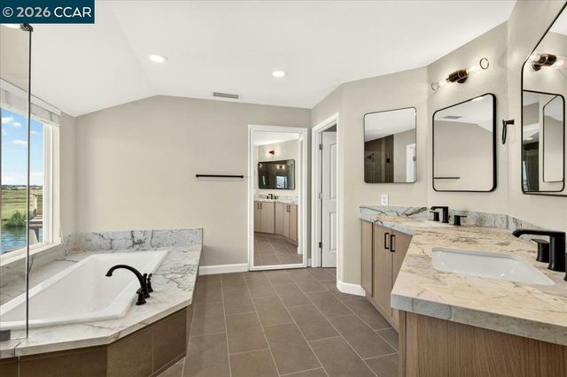 4880 Discovery Pt, Discovery Bay, CA 94505