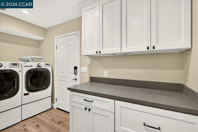 4880 Discovery Pt, Discovery Bay, CA 94505