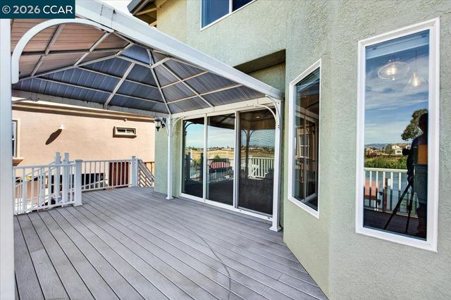 4880 Discovery Pt, Discovery Bay, CA 94505