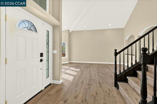 4880 Discovery Pt, Discovery Bay, CA 94505