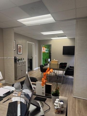 12601 NW 115th Ave A-103, Medley, FL 33178