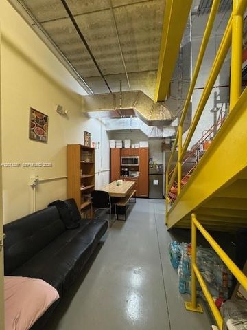 12601 NW 115th Ave A-103, Medley, FL 33178