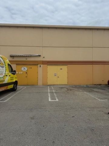 12601 NW 115th Ave A-103, Medley, FL 33178