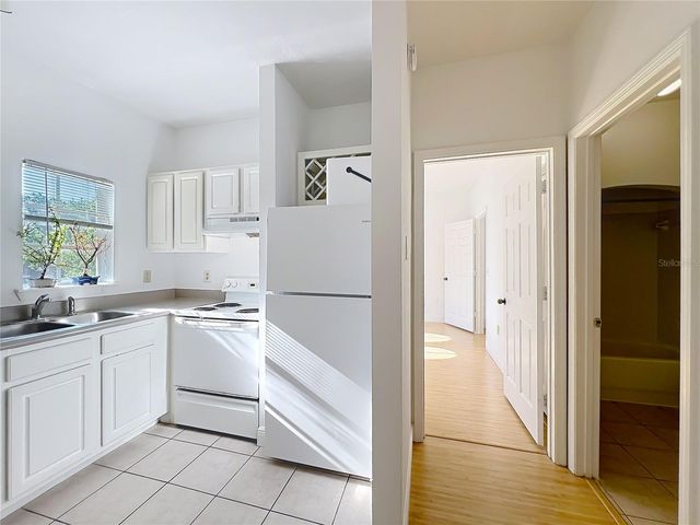 174 VILLA DI ESTE TERRACE 200, Lake Mary, FL 32746