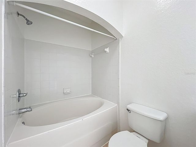 174 VILLA DI ESTE TERRACE 200, Lake Mary, FL 32746