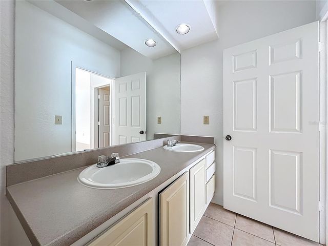 174 VILLA DI ESTE TERRACE 200, Lake Mary, FL 32746