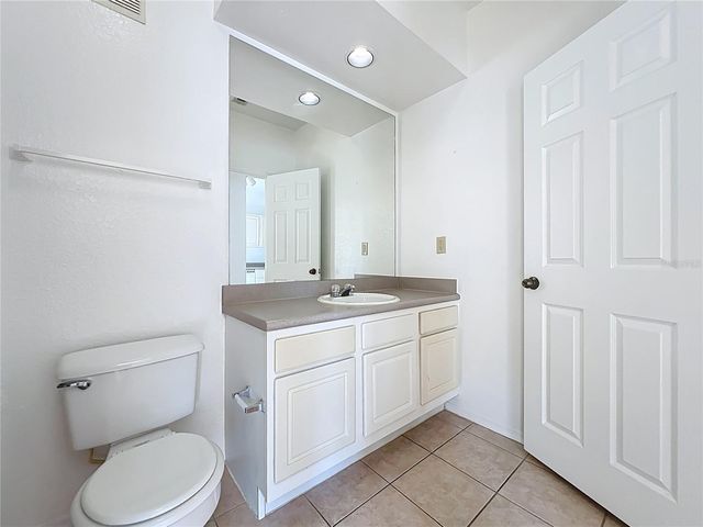 174 VILLA DI ESTE TERRACE 200, Lake Mary, FL 32746