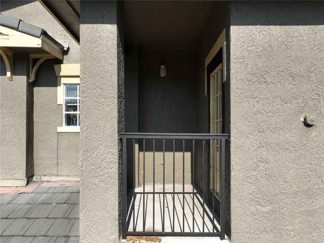 174 VILLA DI ESTE TERRACE 200, Lake Mary, FL 32746