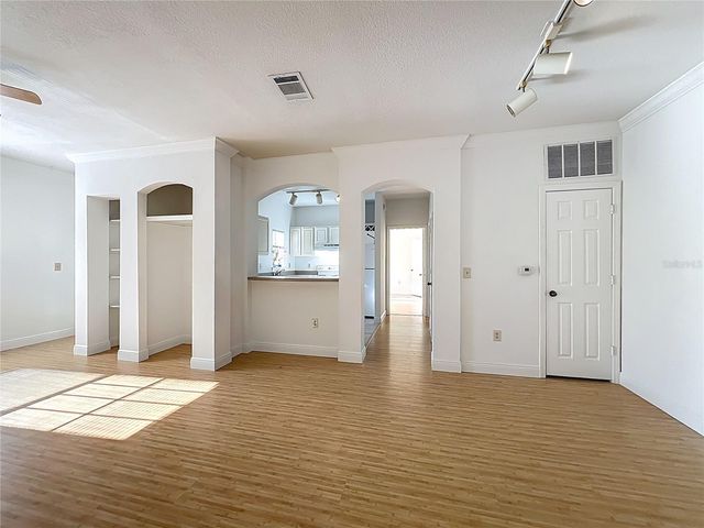 174 VILLA DI ESTE TERRACE 200, Lake Mary, FL 32746