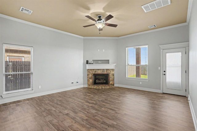 7705 SW Franks Ct, Lawton, OK 73505