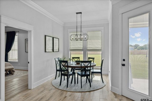 12457 Maplewood Drive, Lindale, TX 75771