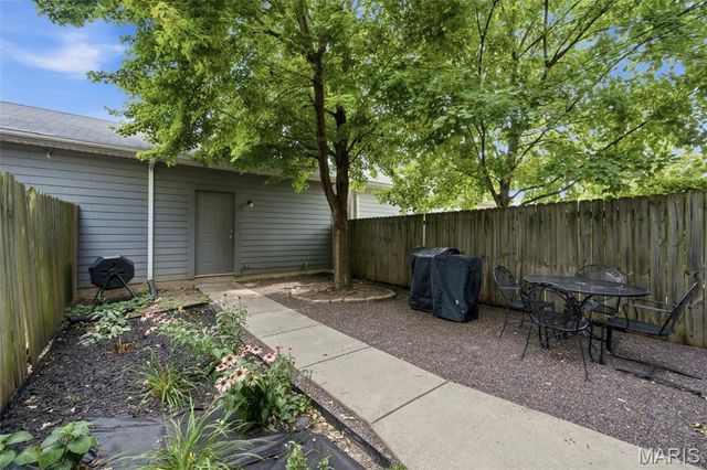 4238 McRee Avenue, St Louis, MO 63110