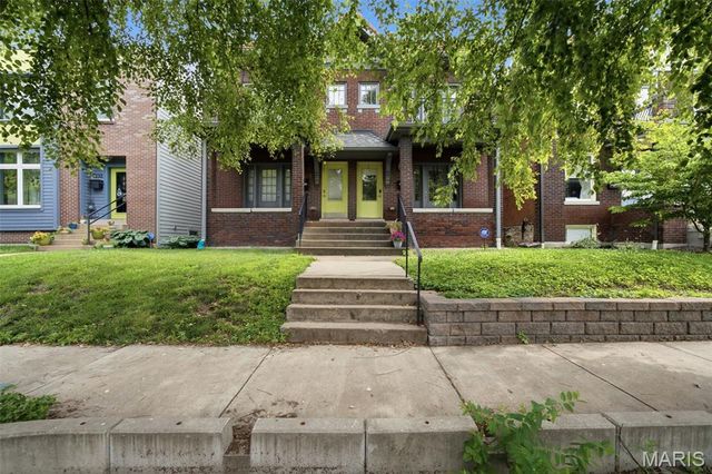 4238 McRee Avenue, St Louis, MO 63110