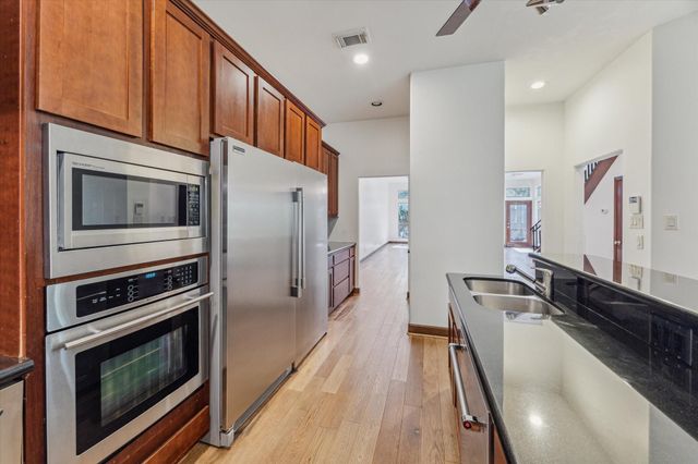 1533 Nevada Street, Houston, TX 77006