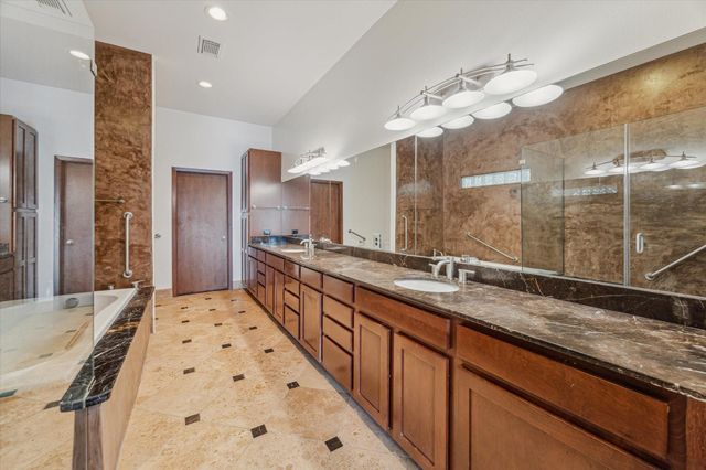 1533 Nevada Street, Houston, TX 77006