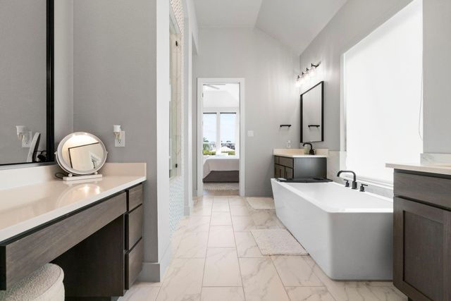 304 Sadaba ST, Liberty Hill, TX 78642