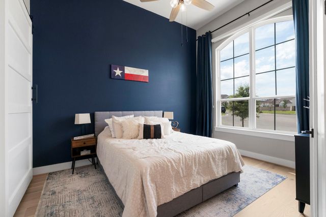 304 Sadaba ST, Liberty Hill, TX 78642