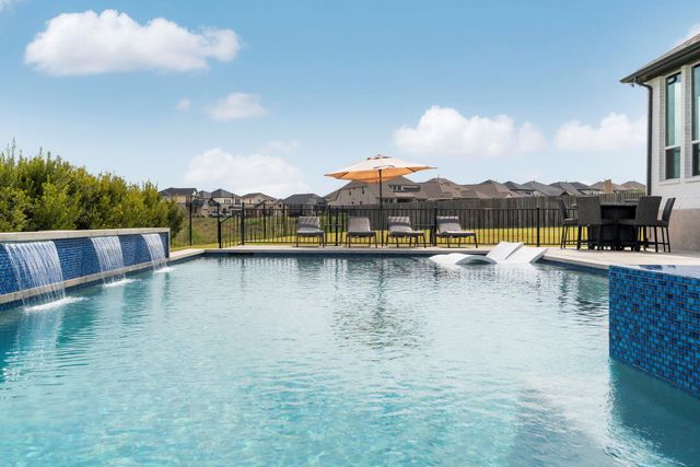 304 Sadaba ST, Liberty Hill, TX 78642