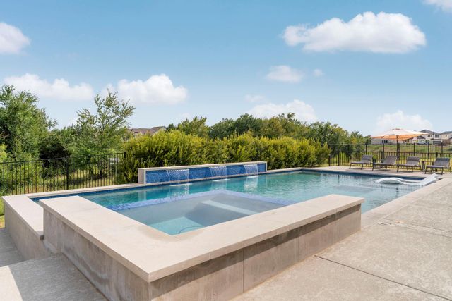 304 Sadaba ST, Liberty Hill, TX 78642