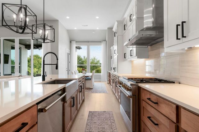 304 Sadaba ST, Liberty Hill, TX 78642