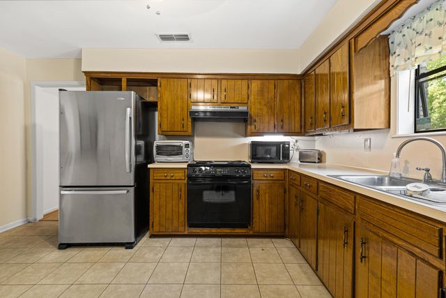 6339 Lakewood Dr., Gilmer, TX 75645