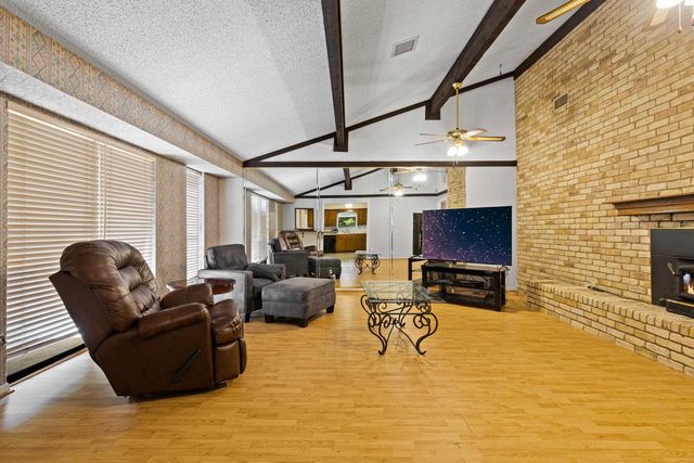 6339 Lakewood Dr., Gilmer, TX 75645