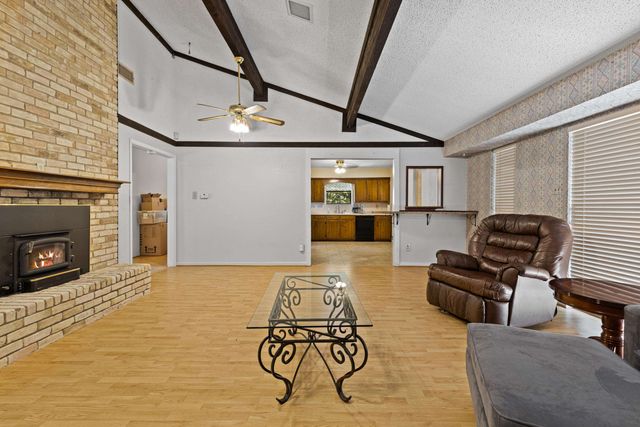 6339 Lakewood Dr., Gilmer, TX 75645