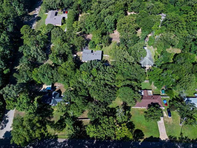 6339 Lakewood Dr., Gilmer, TX 75645