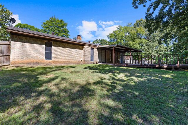 6339 Lakewood Dr., Gilmer, TX 75645