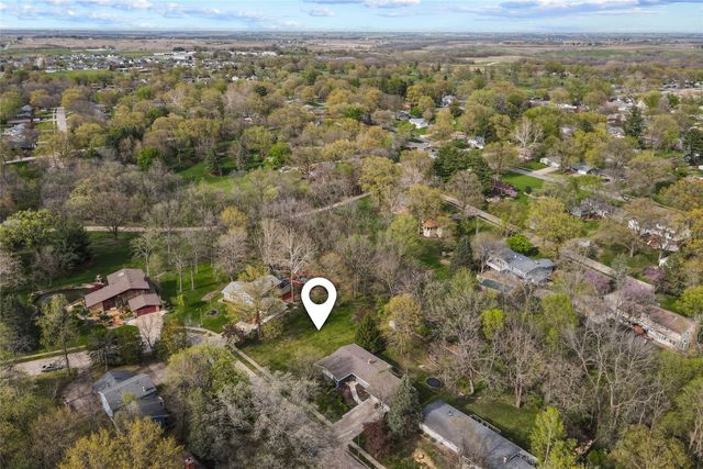 1318 Boone Street, Pella, IA 50219